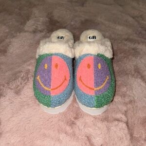 Gianni Bini Multicolor Smiley Face Slippers
